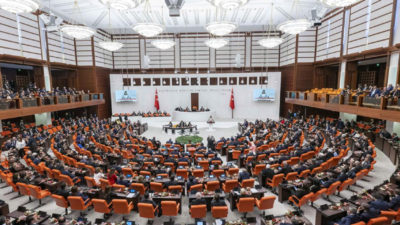 Aşı ve maske, tekrar gündemdeki önemli konular arasında yer alıyor.